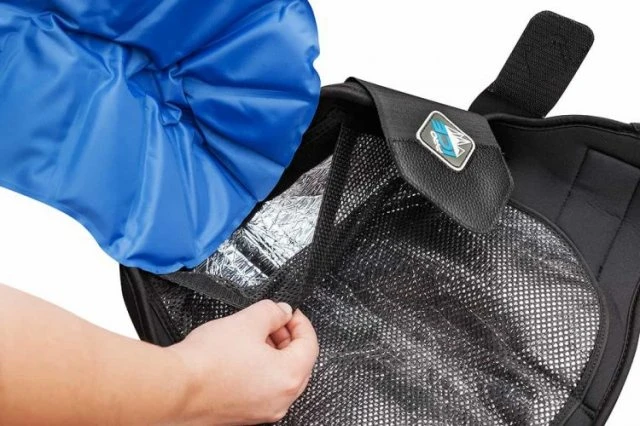 LeMieux ProIce Freeze Therapy Boot 5 LeMieux ProIce Freeze Therapy Boot - Image 3