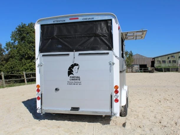 Cheval Liberte Maxi 3 10 Cheval Liberte Maxi 3 - Image 8